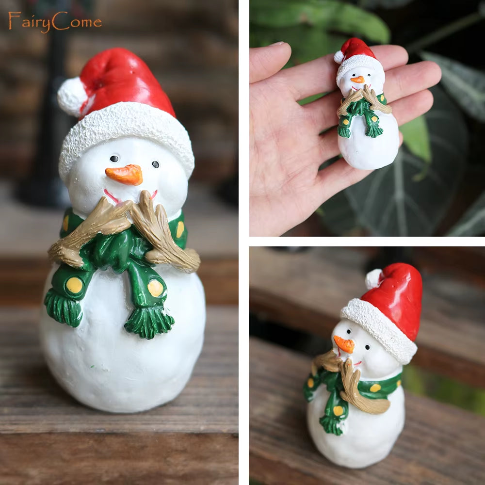 Christmas Miniatures Figurines Decoration Resin Mini Santa Reindeer Tree Village Figures LED Christmas Fairy Gardens Accessories