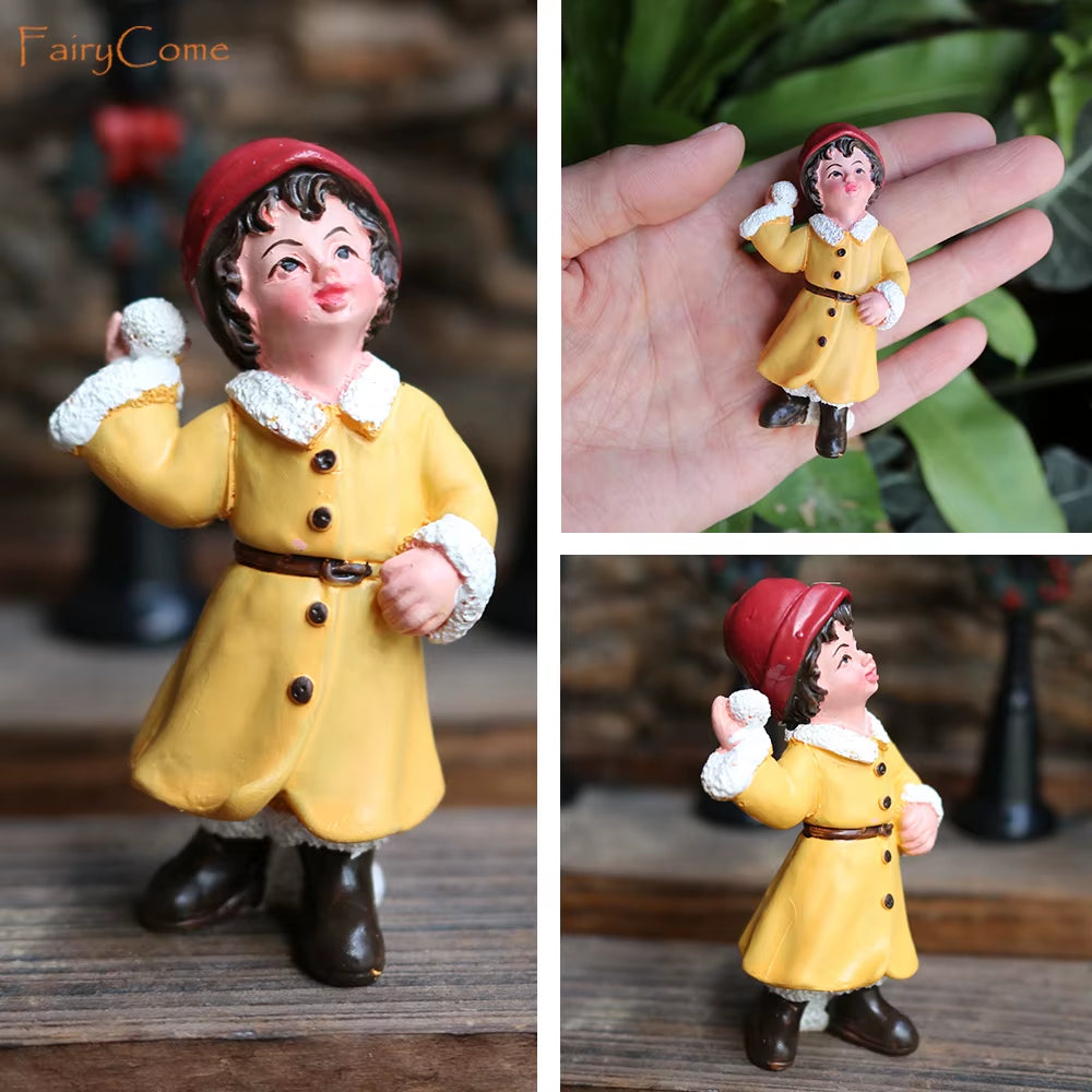 Christmas Miniatures Figurines Decoration Resin Mini Santa Reindeer Tree Village Figures LED Christmas Fairy Gardens Accessories