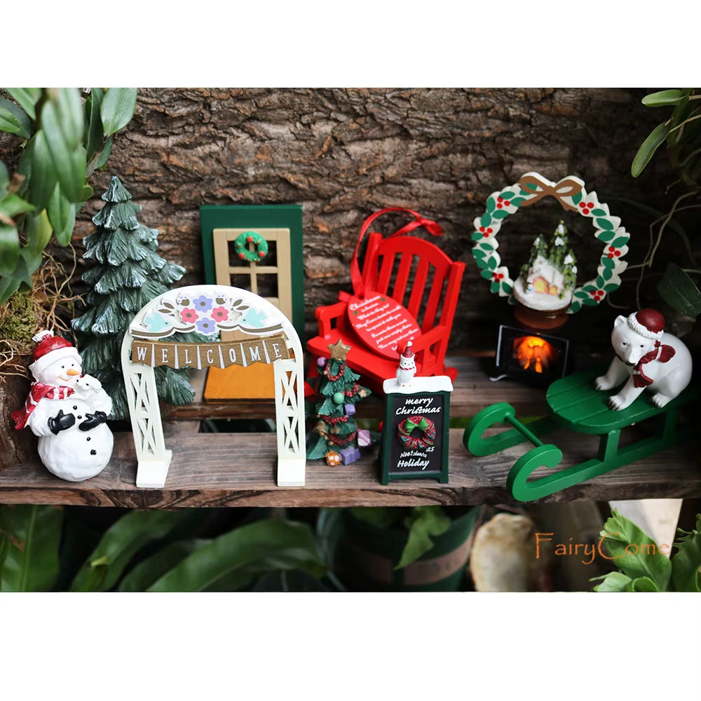 Christmas Miniatures Figurines Decoration Resin Mini Santa Reindeer Tree Village Figures LED Christmas Fairy Gardens Accessories