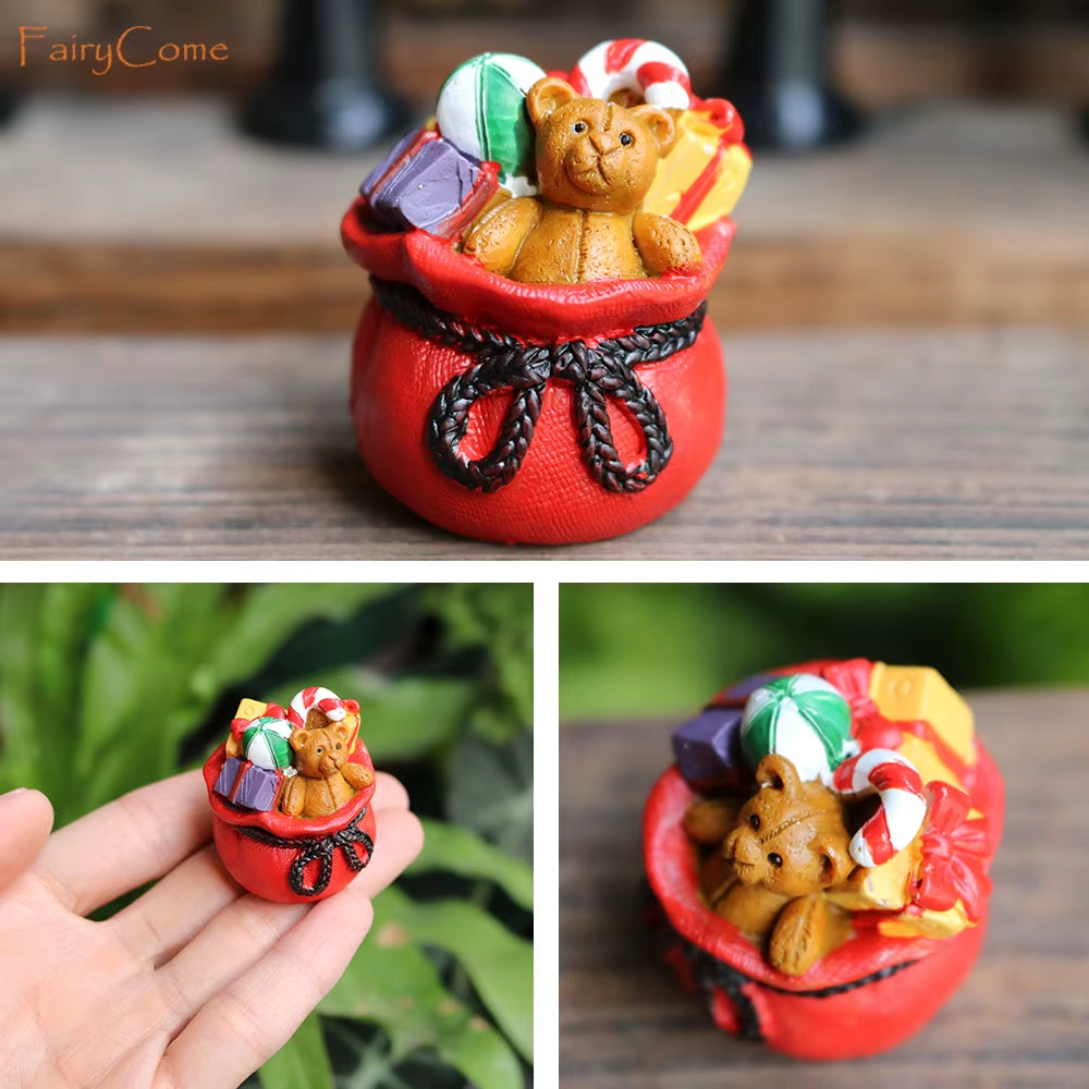 Christmas Miniatures Figurines Decoration Resin Mini Santa Reindeer Tree Village Figures LED Christmas Fairy Gardens Accessories